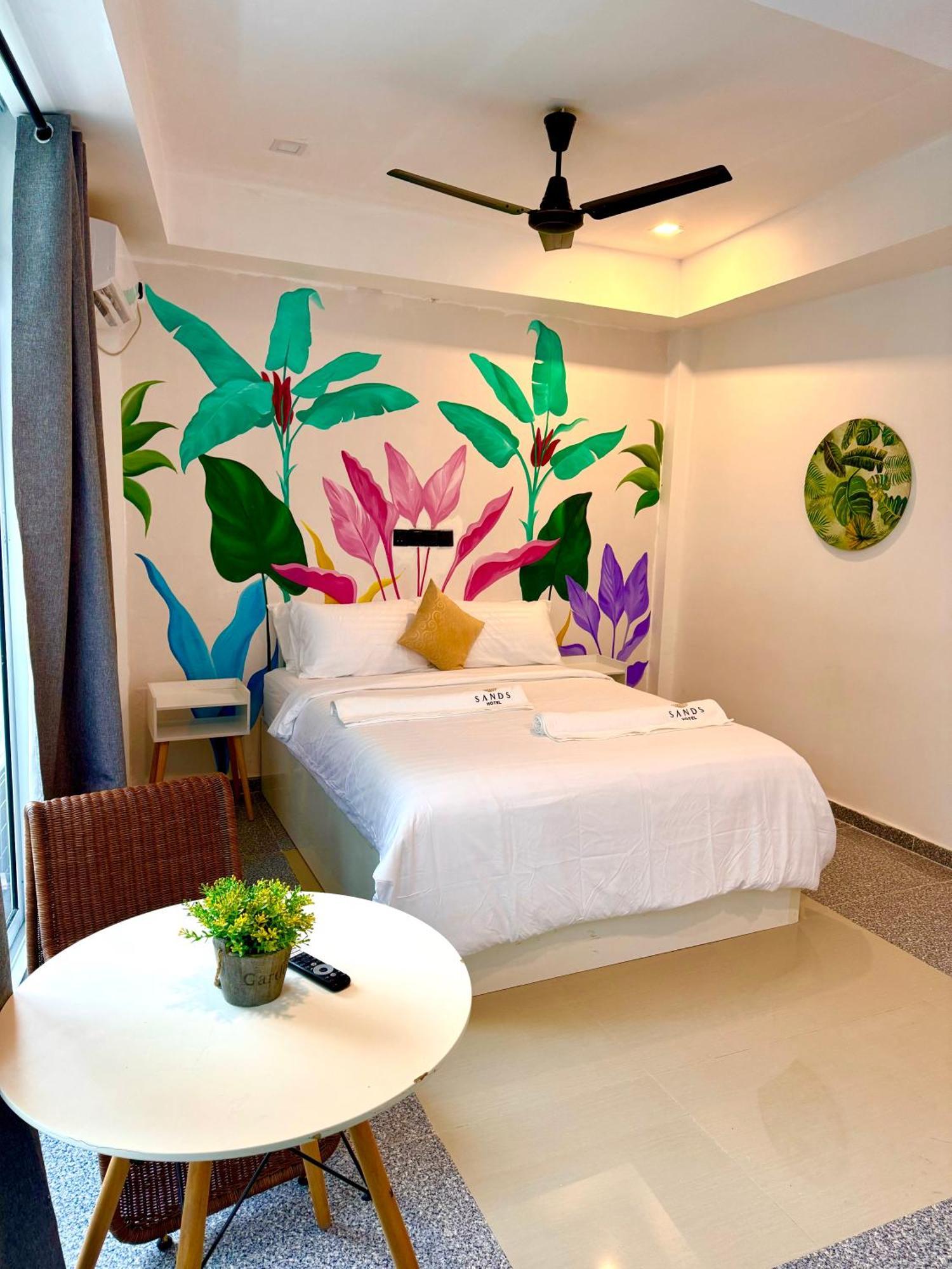 Sands Garden Hotel Thoddoo Exterior foto